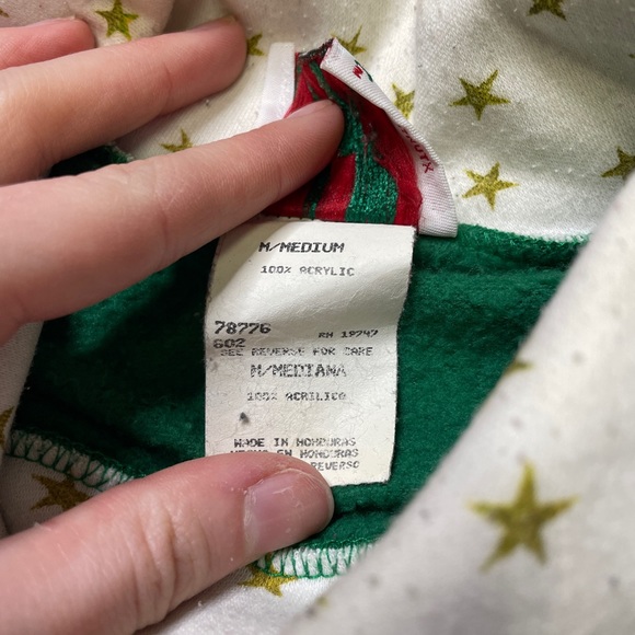 Vintage Noel holiday Christmas Bear and Star Mockneck Sweatshirt Size Medium - Picture 3 of 4